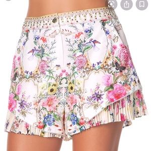 Camilla Boheme Shorts, silk, NWT 🌺